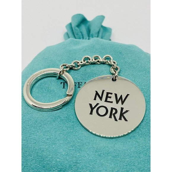 Rare Retired Large NEW YORK Key chain Key Ring4.75” Long. Mint Condition